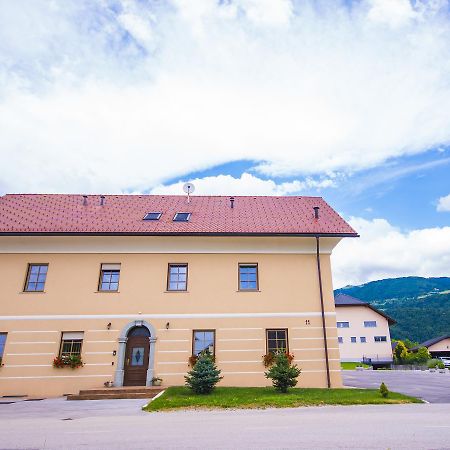 Bed & Breakfast Karun Церклє-на-Горенськем Екстер'єр фото