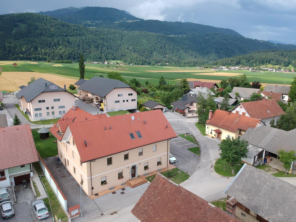 Bed & Breakfast Karun Церклє-на-Горенськем Екстер'єр фото