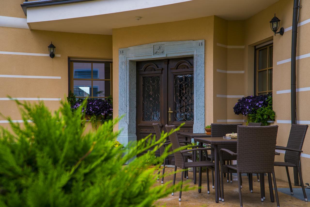 Bed & Breakfast Karun Церклє-на-Горенськем Екстер'єр фото